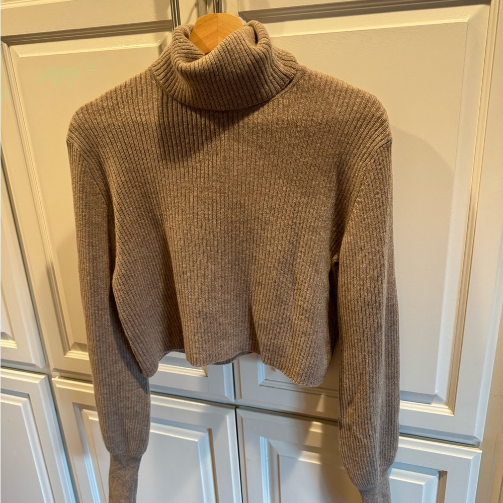 Reformation Luisa cropped cashmere sweater XS